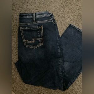 Silver Jean Co…boyfriend jeans…18